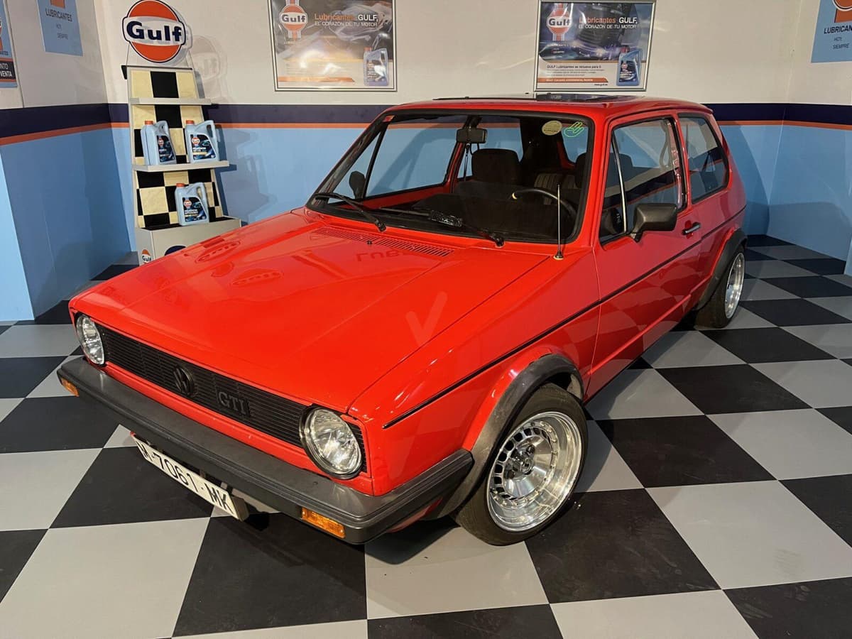 Volkswagen Golf 1.8 GTI — foto 2