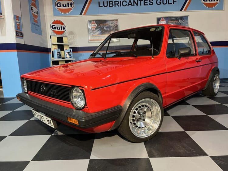 Miniatura 1 de 5 del coche: Volkswagen Golf 1.8 GTI