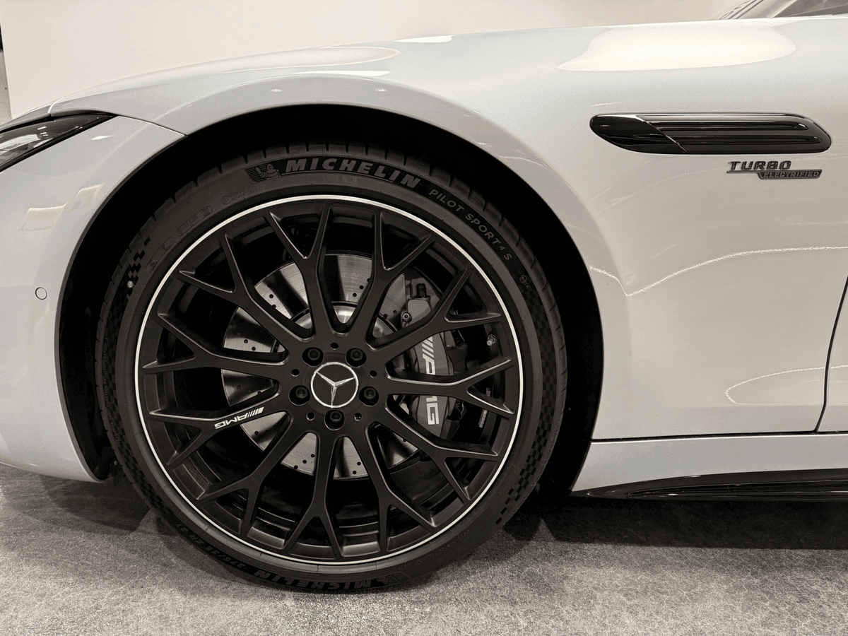 Mercedes SL43 AMG — foto 4