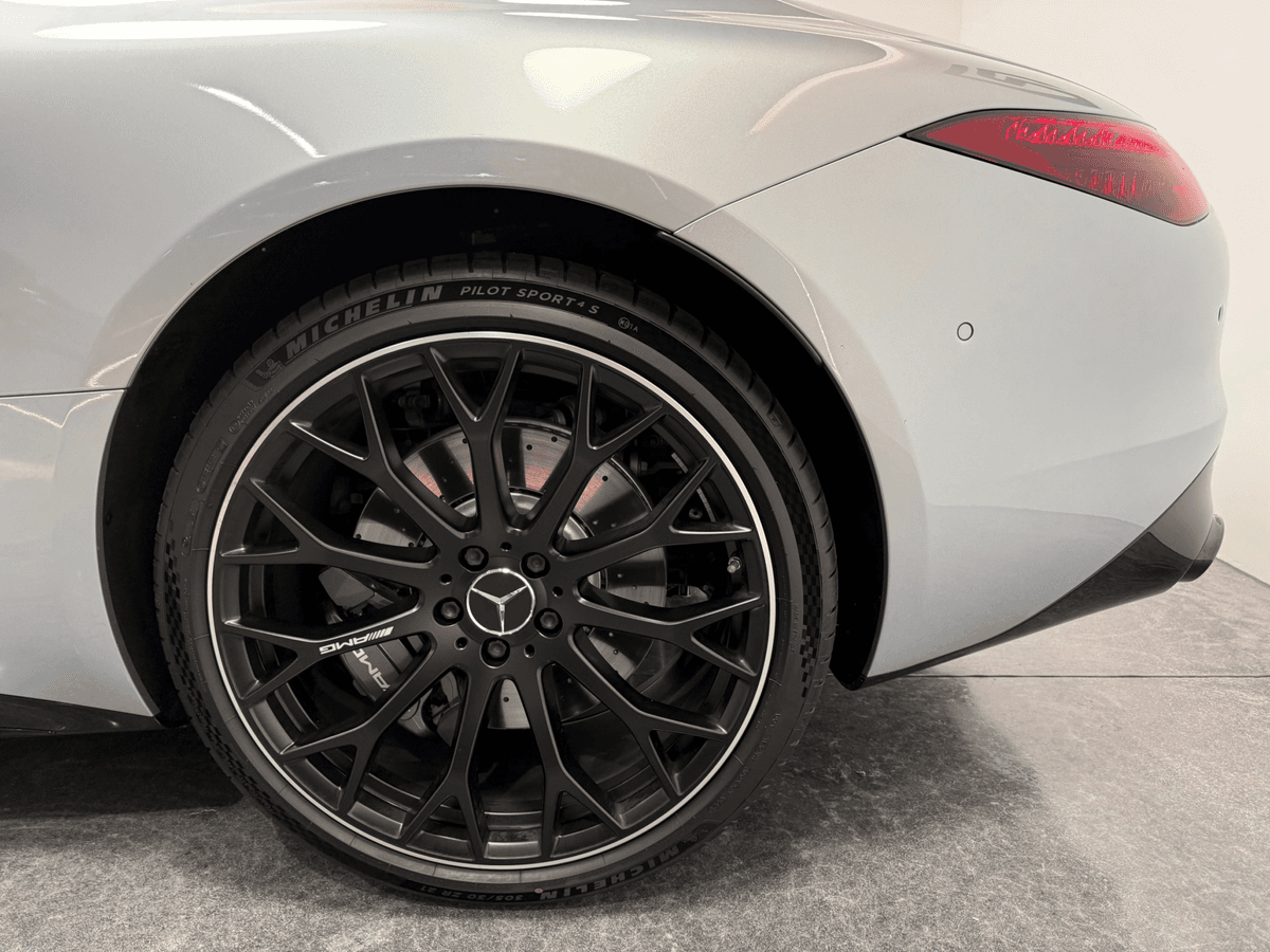 Mercedes SL43 AMG — foto 5
