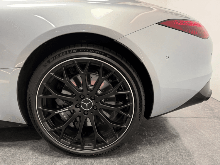 Miniatura 5 de 5 del coche: Mercedes SL43 AMG