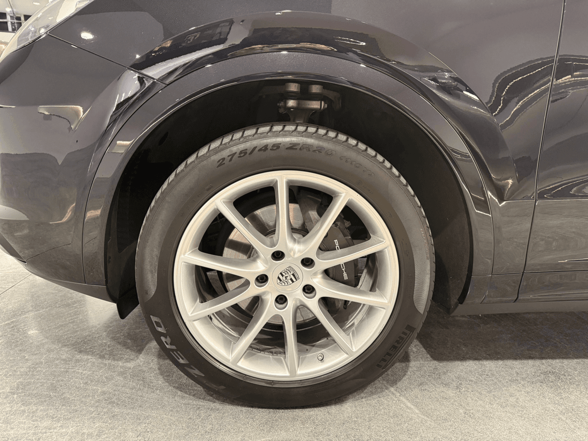 Porsche Cayenne 340Cv – Unico Propietario + Libro + IVA Deducible — foto 3