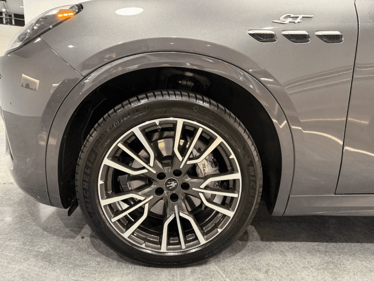 Miniatura 4 de 5 del coche: MASERATI Grecale GT L4 MHEV 300CV AWD