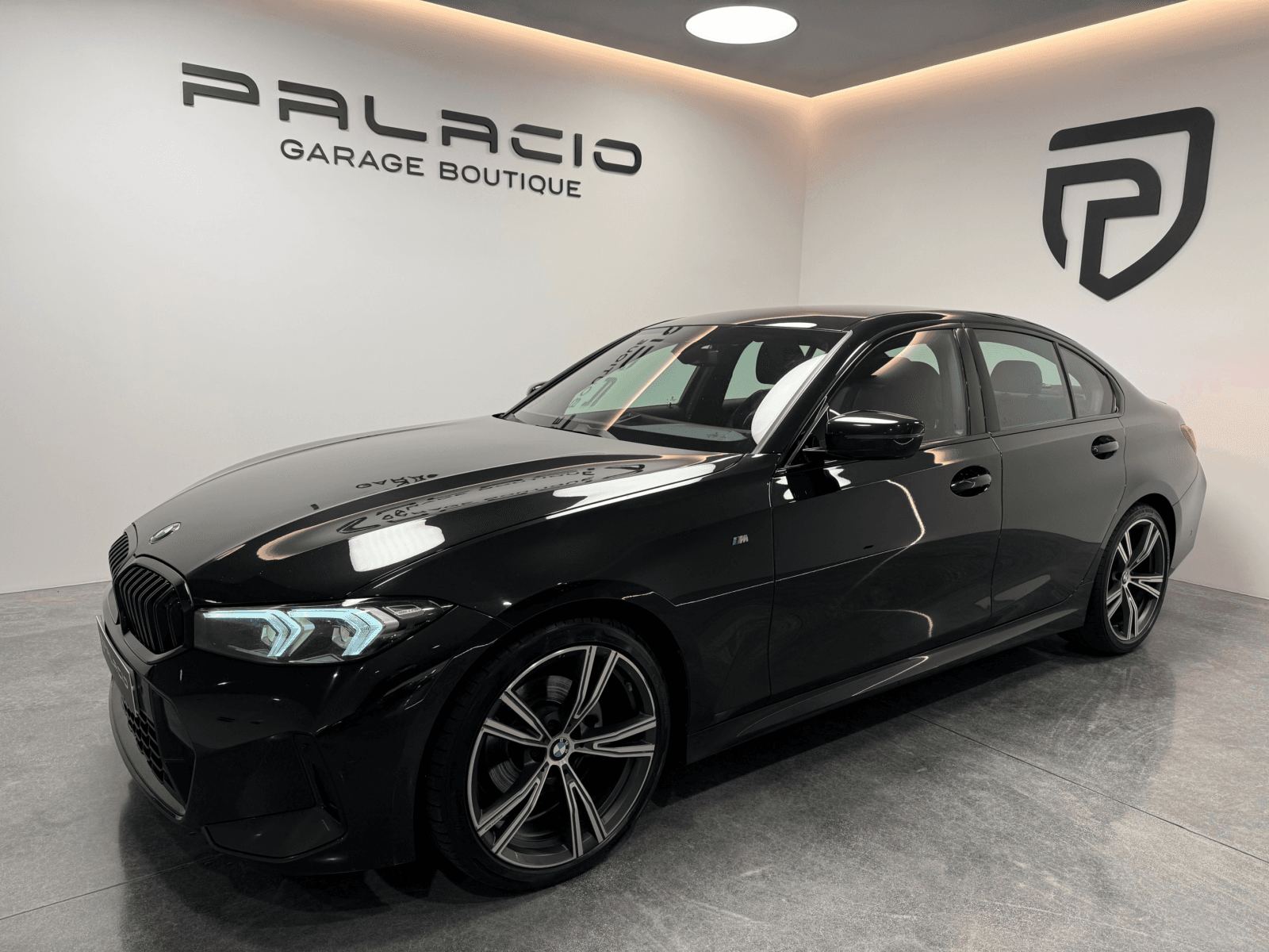 BMW 320dA Pack M — foto principal