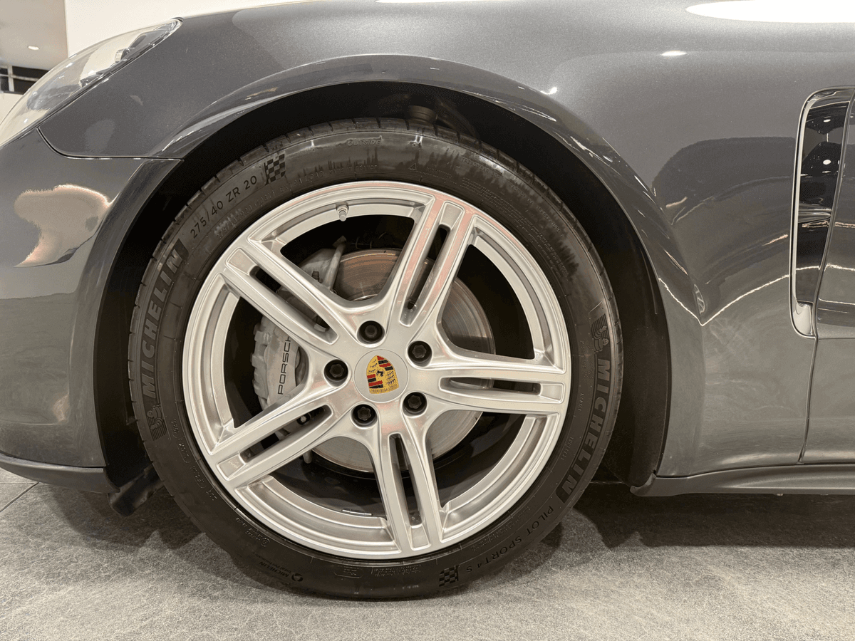Porsche Panamera 4S — foto 3