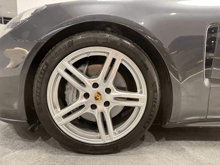 Miniatura 3 de 5 del coche: Porsche Panamera 4S
