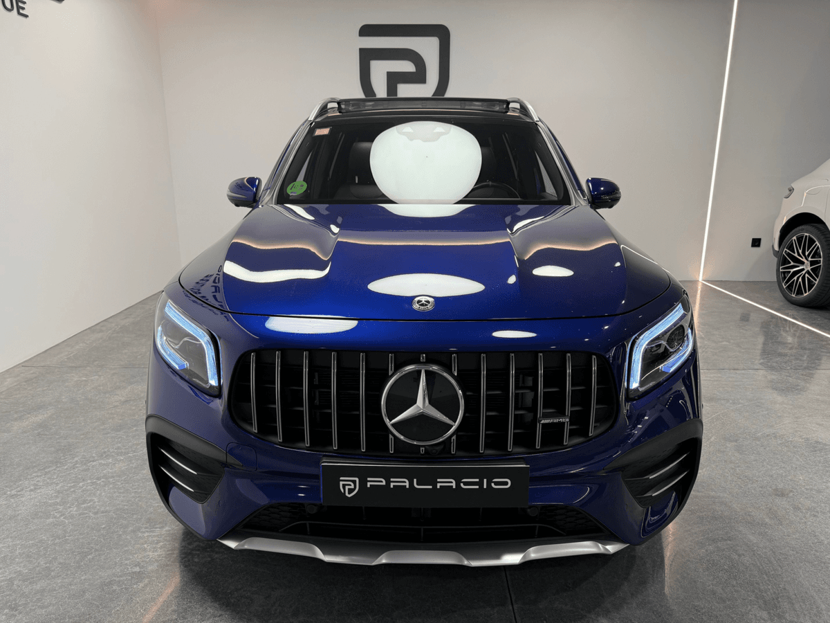 Mercedes-Benz GLB 35 AMG 4MATIC — foto 4