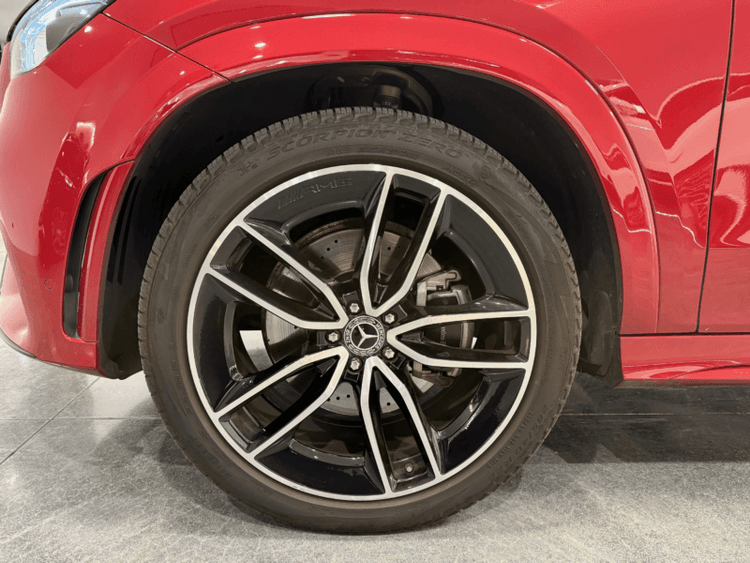 Miniatura 3 de 5 del coche: Mercedes-Benz GLE 400d 4MATIC AMG Line (7 Plazas – IVA deducible)
