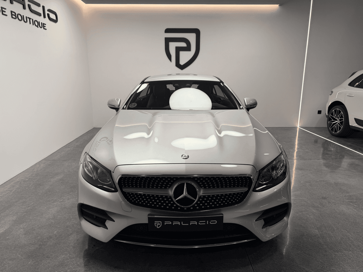 Mercedes-Benz E220d Coupe AMG Line — foto 3