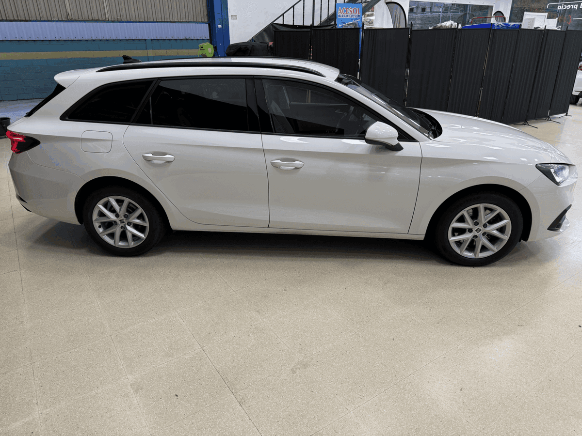 Seat Leon 2.0 TDI SP 115cv Style Go — foto 4