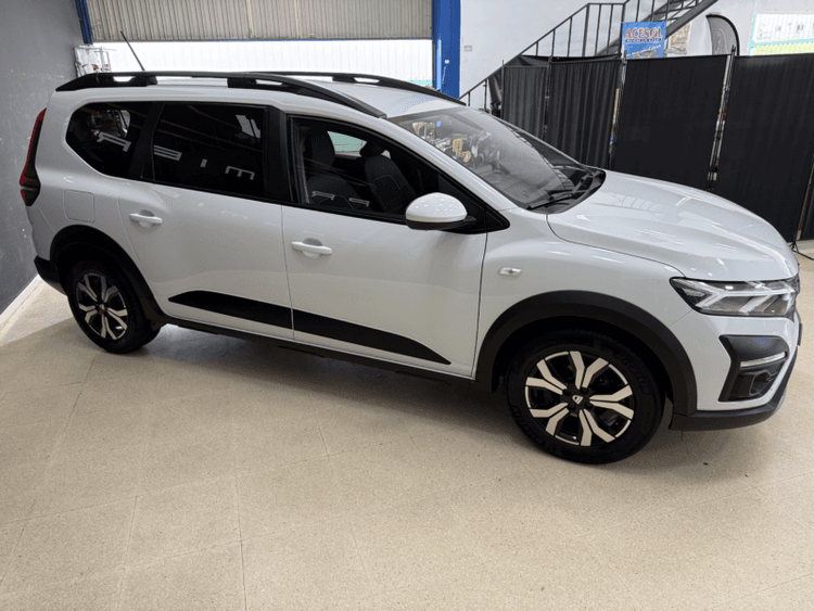 Miniatura 2 de 5 del coche: DACIA JOGGER GLP