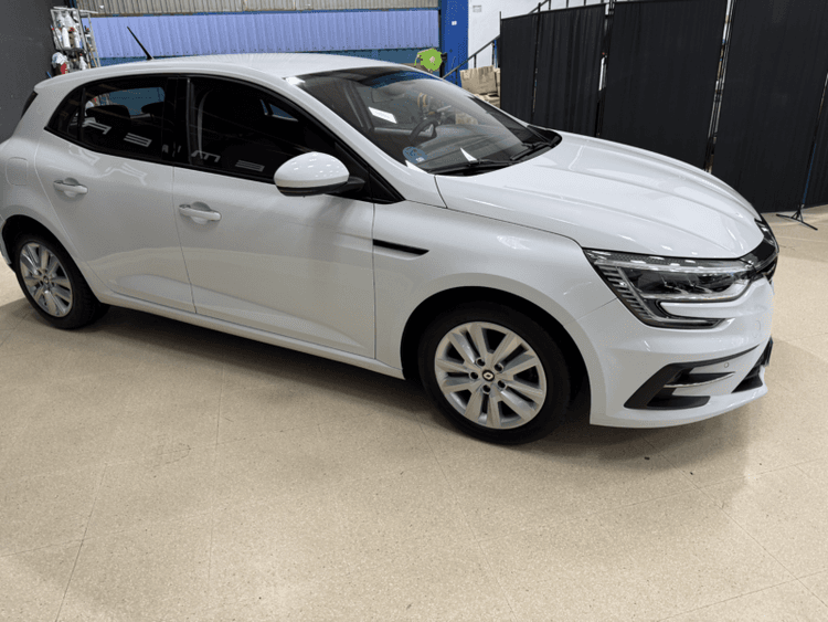 Miniatura 3 de 5 del coche: Renault Megane Diesel 115cv
