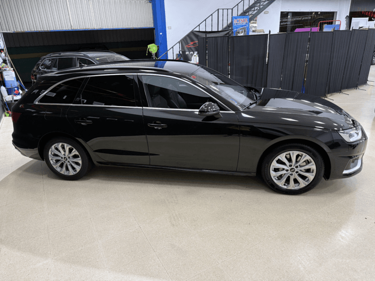 Miniatura 5 de 5 del coche: Audi A4 Avant 35 TDI SLine interior