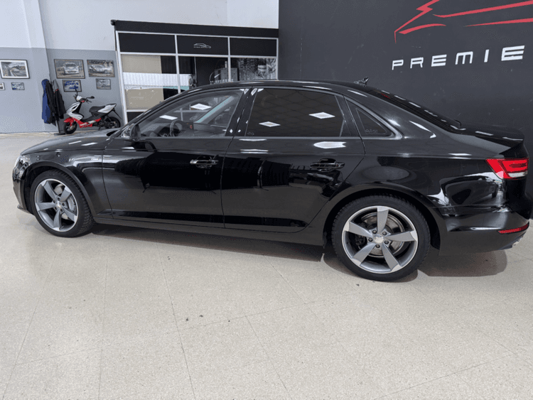 Miniatura 3 de 5 del coche: AUDI A4 3.0TDI 218cv