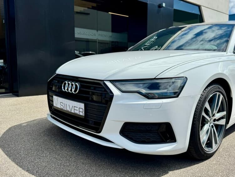 Miniatura 1 de 5 del coche: AUDI A6 AVANT QUATTRO 40TDI 204 CV S-LINE EDITION BLACK