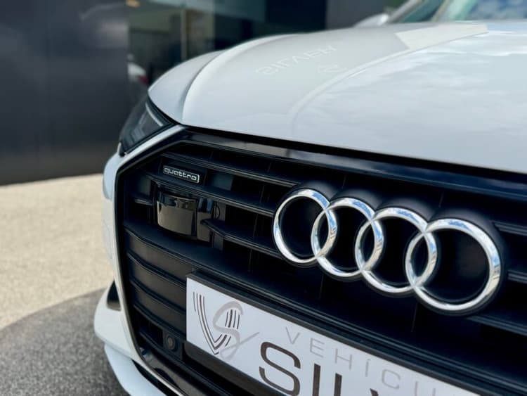 Miniatura 2 de 5 del coche: AUDI A6 AVANT QUATTRO 40TDI 204 CV S-LINE EDITION BLACK