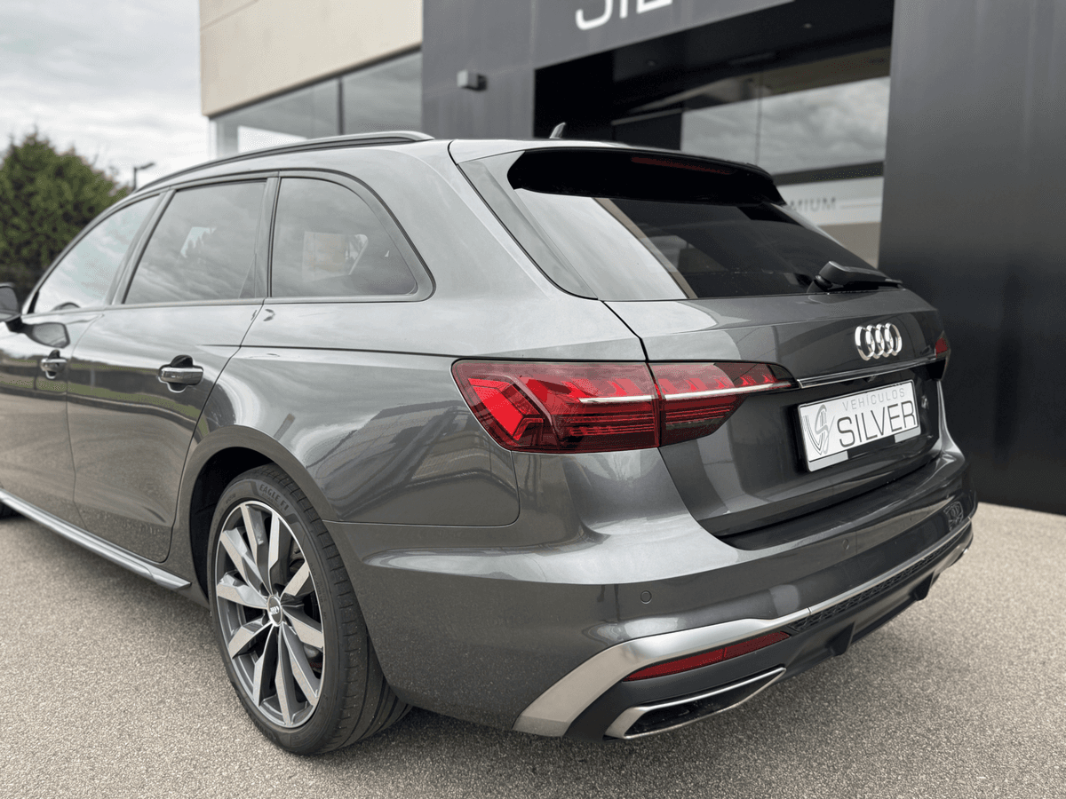 AUDI A4 AVANT 35 TDI S-LINE techo / led / Piel — foto 4
