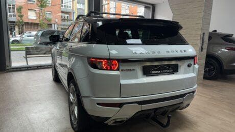 Miniatura 5 de 5 del coche: Land Rover Evoque 2.2 Prestige 190CV