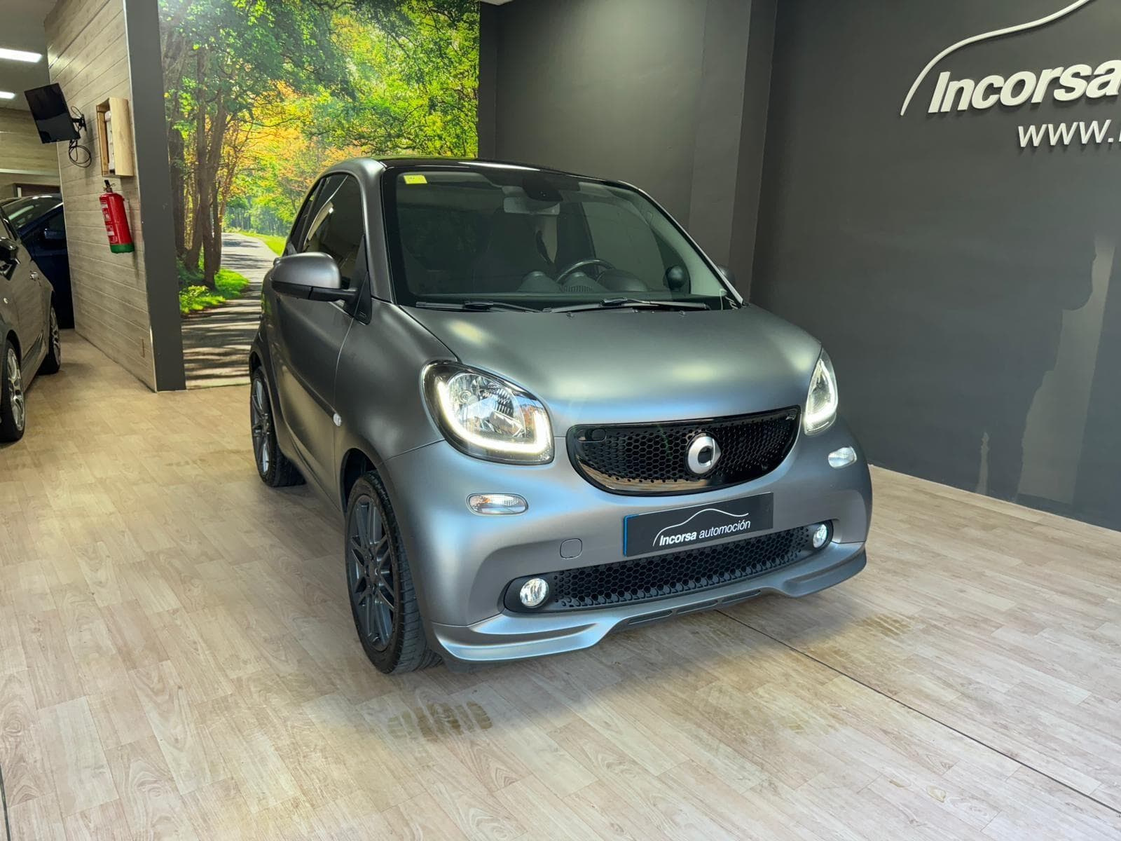 SMART Fortwo Coupé 90 cv Automático — foto principal
