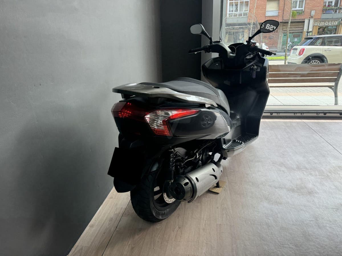 KYMCO – Super Dink 125cc — foto 4