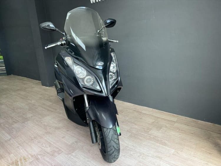Miniatura 2 de 5 del coche: KYMCO – Super Dink 125cc