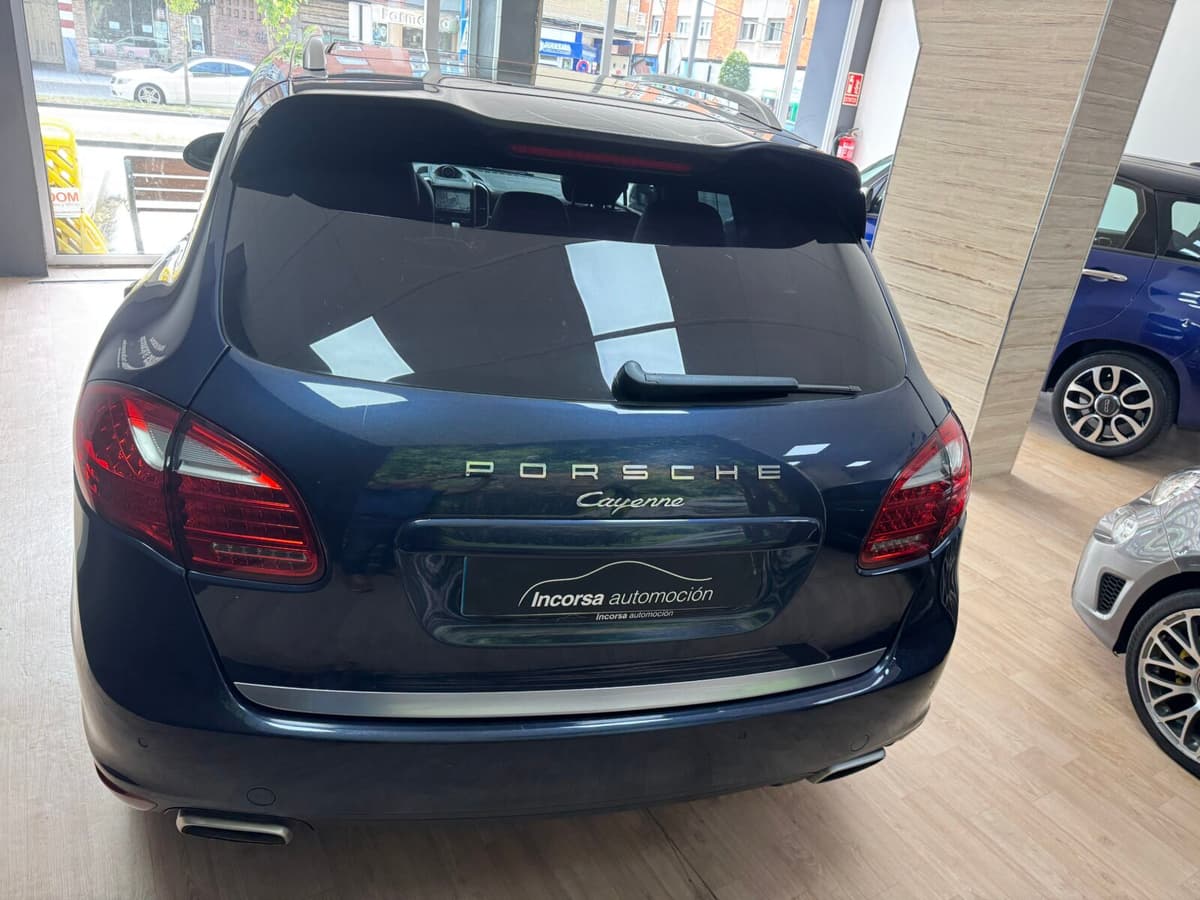 Porsche Cayenne 3.0 TDI V6 Tiptronic S 245 cv Transmisión automática — foto 4