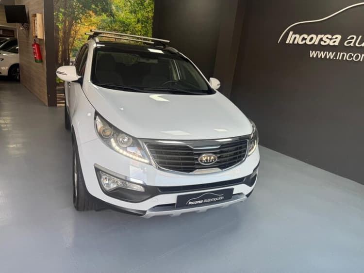 Miniatura 2 de 5 del coche: KIA Sportage 2.0 CRDI 4×2 136 cv