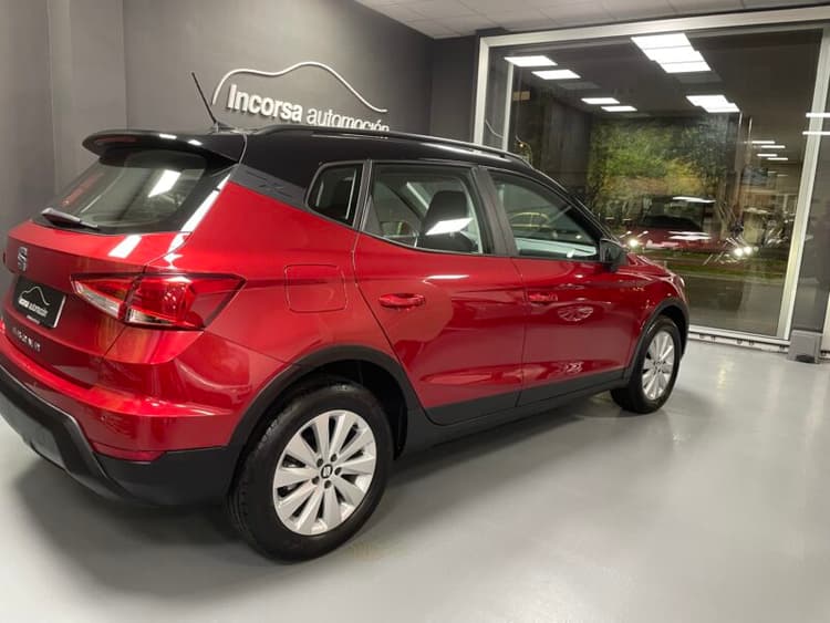 Miniatura 3 de 5 del coche: Seat Arona 1.0 TSI Style Go 110CV