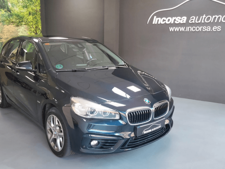 Miniatura 1 de 5 del coche: BMW 2er 218d Active Tourer Sport Line 150CV
