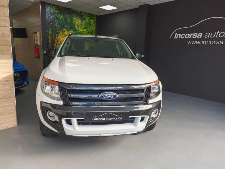 Miniatura 2 de 5 del coche: FORD Ranger 3.2 TDCi 200cv 4×4 Dob Cabina Wildtrack