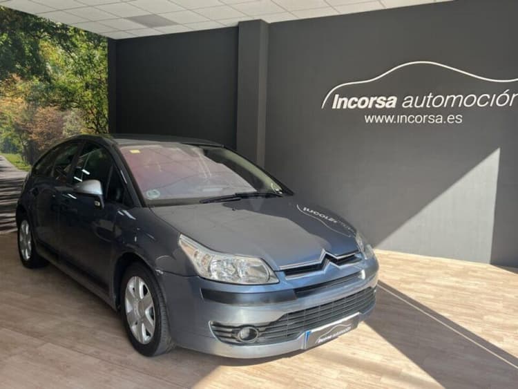 Miniatura 1 de 5 del coche: CITROËN C4 I 1.4 i 90cv