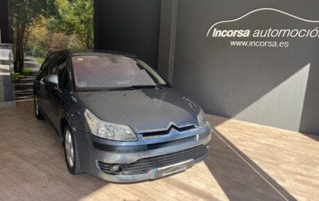 Miniatura 2 de 5 del coche: CITROËN C4 I 1.4 i 90cv