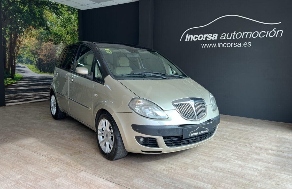 LANCIA – MUSA 1.9JTD ORO 90.CV — foto principal