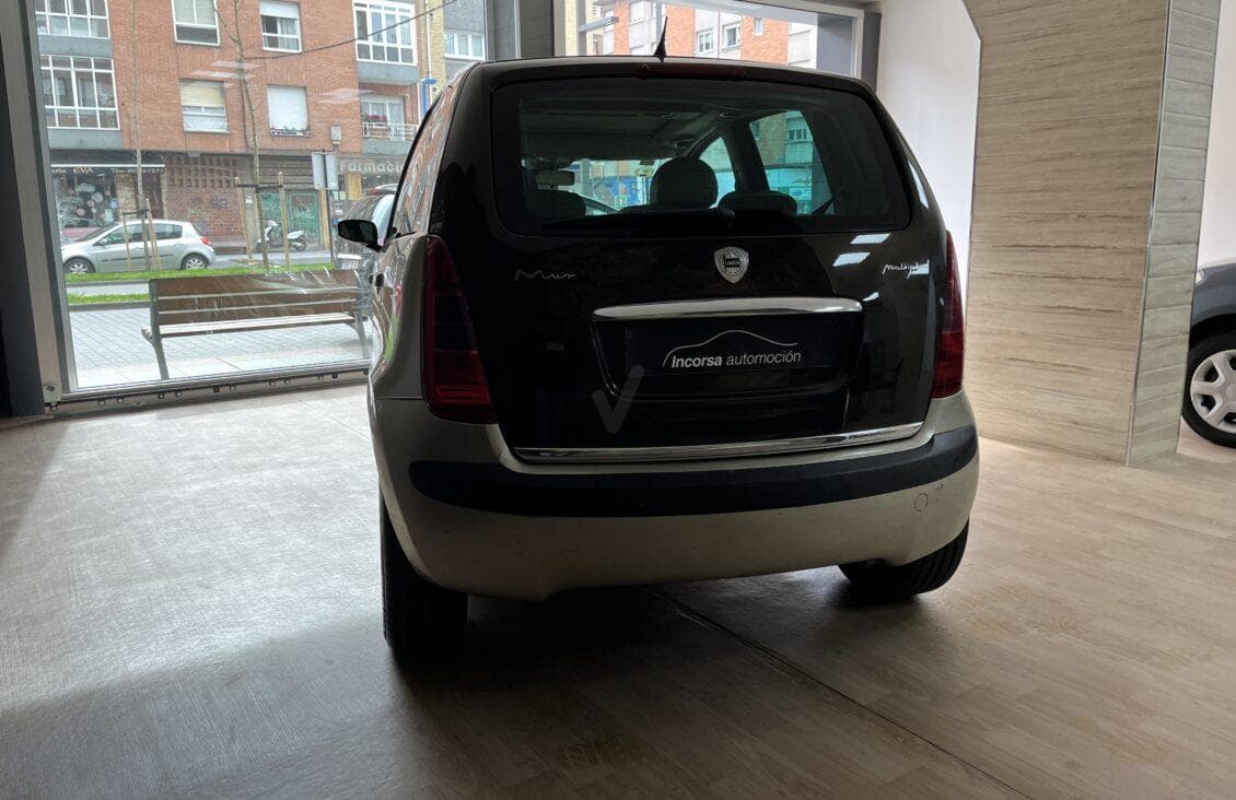 LANCIA – MUSA 1.9JTD ORO 90.CV — foto 4