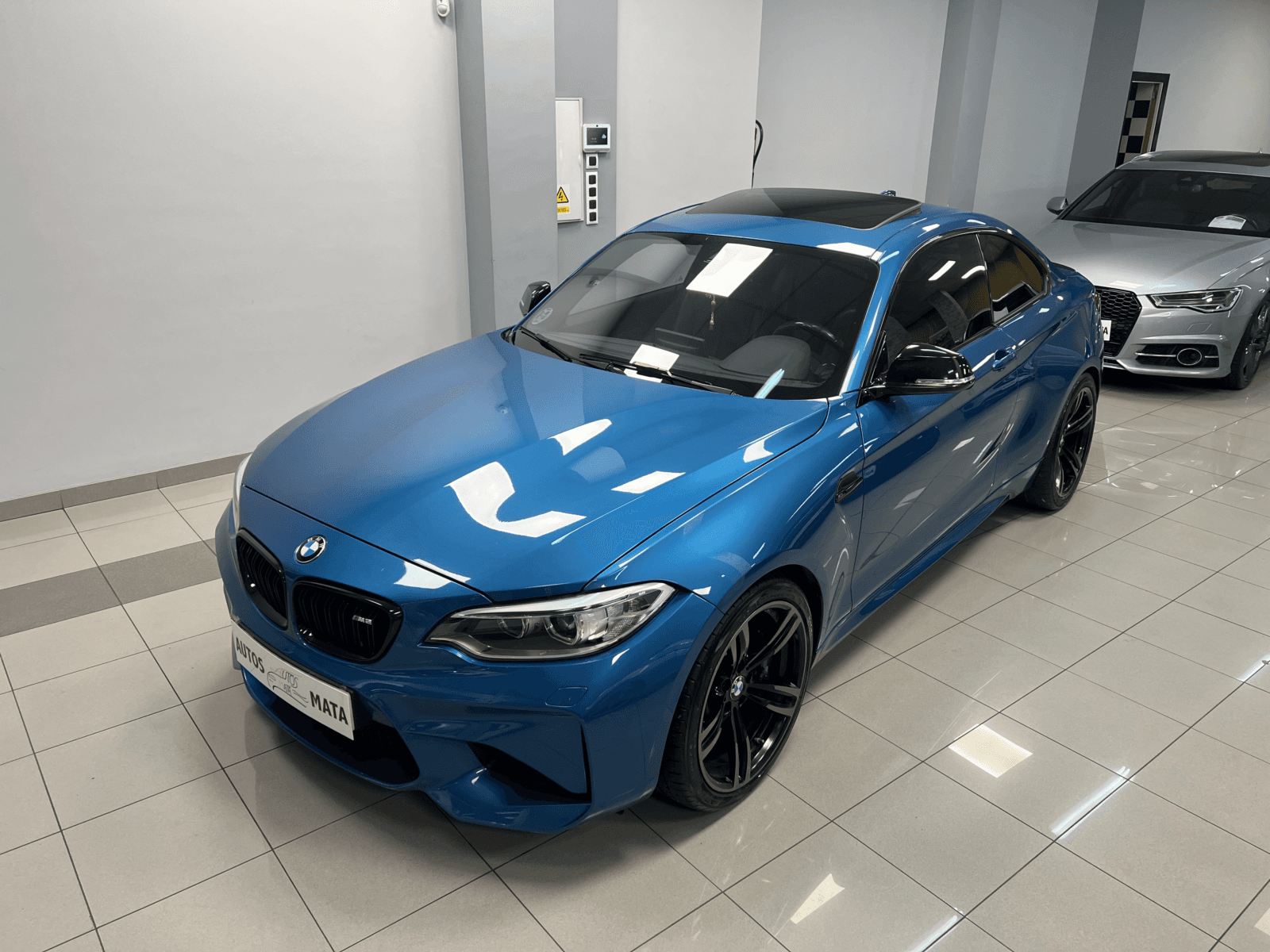 Bmw M2 — foto principal