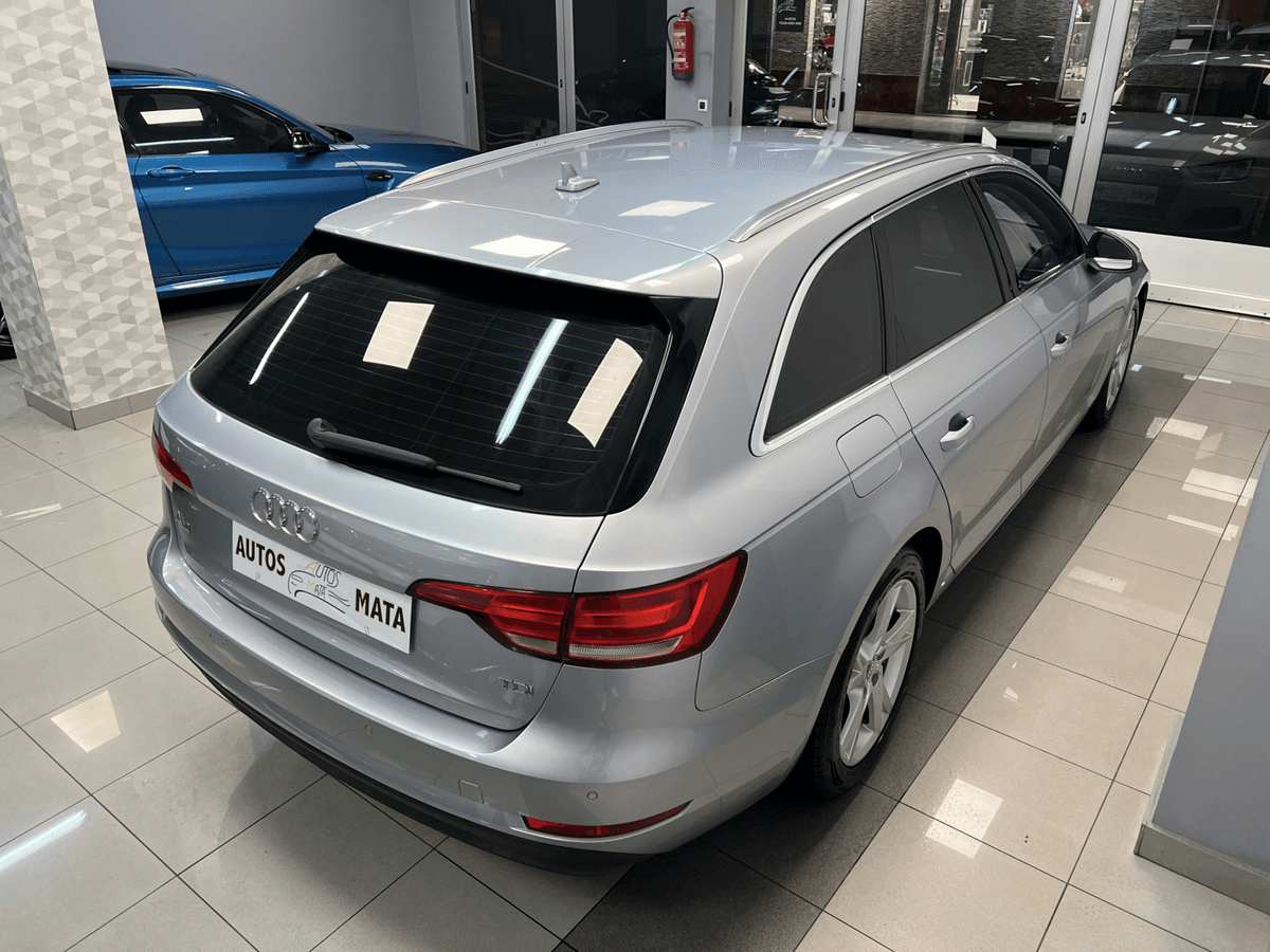 Audi A4 Avant 2.0 tdi — foto 4