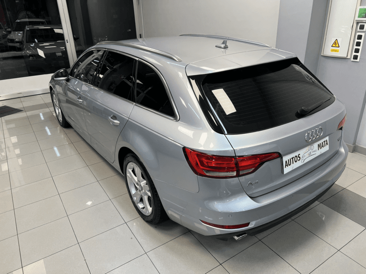 Miniatura 2 de 5 del coche: Audi A4 Avant 2.0 tdi