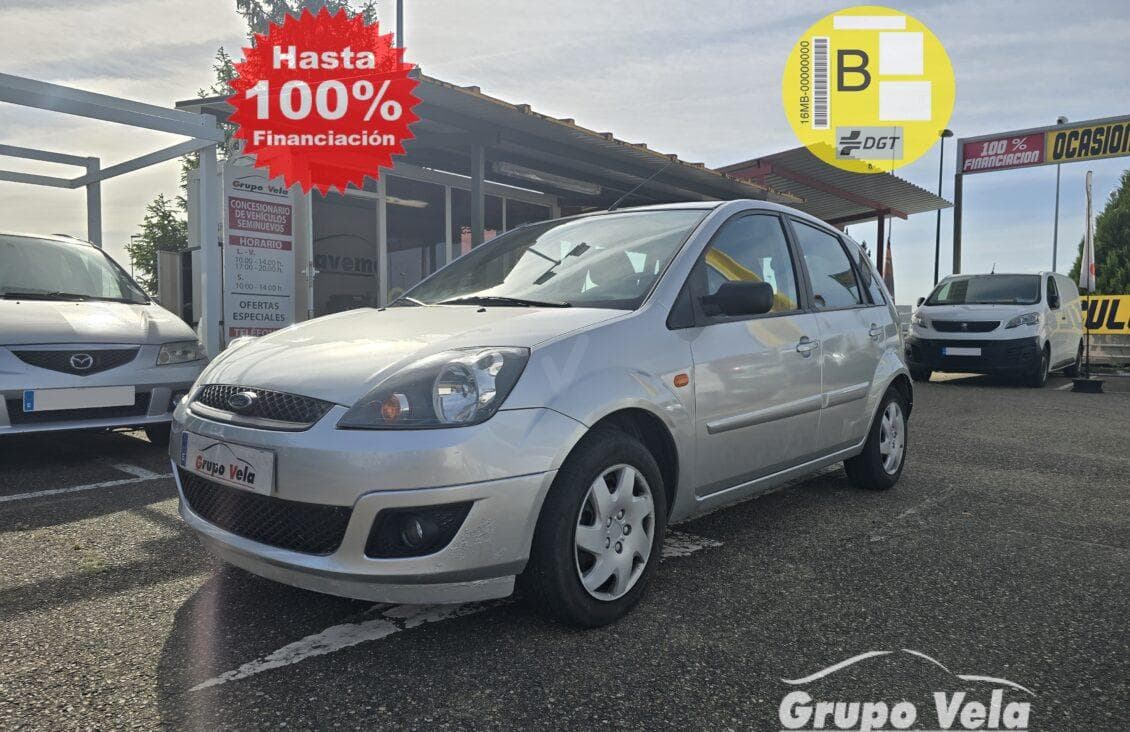 FORD FIESTA — foto 4