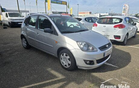 Miniatura 1 de 5 del coche: FORD FIESTA