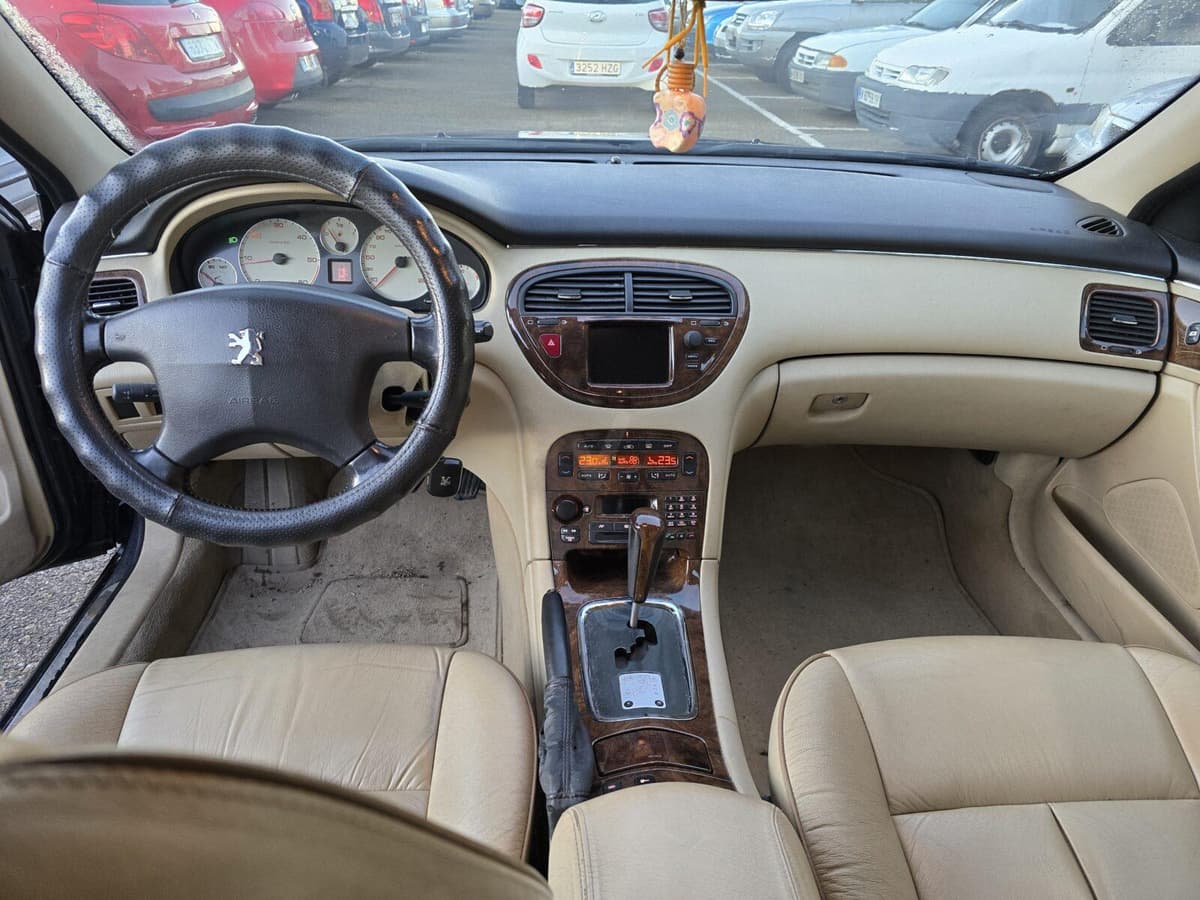 PEUGEOT 607 — foto 2