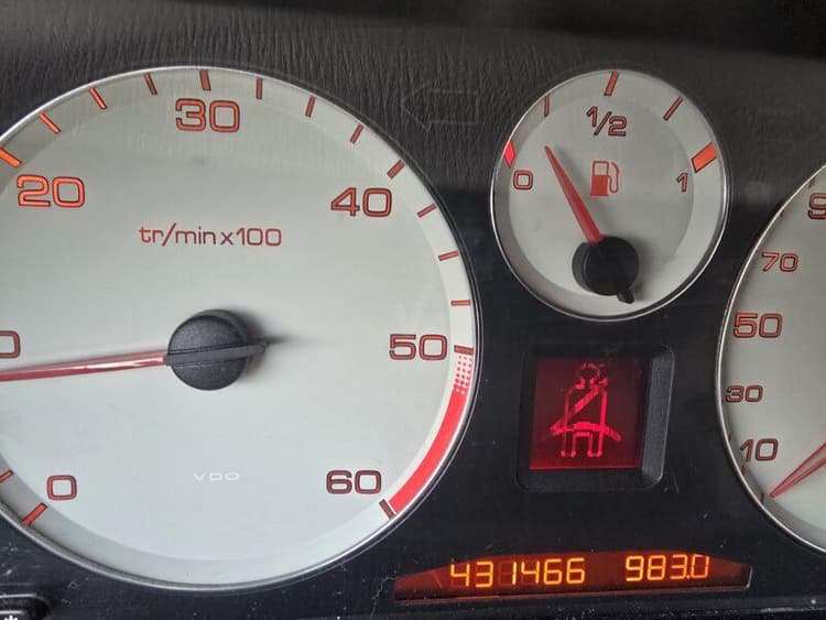Miniatura 1 de 5 del coche: PEUGEOT 607