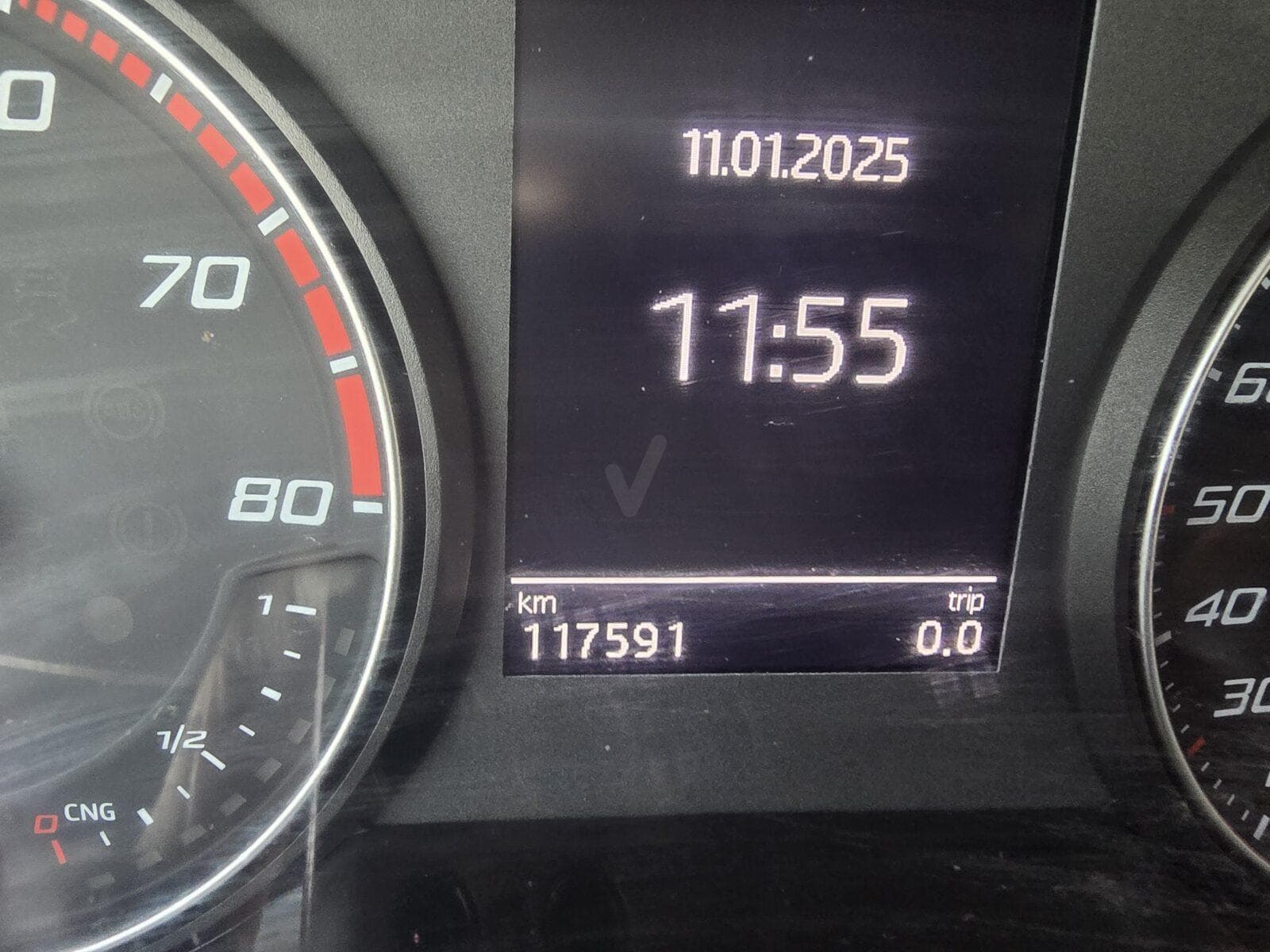 SEAT ARONA — foto principal
