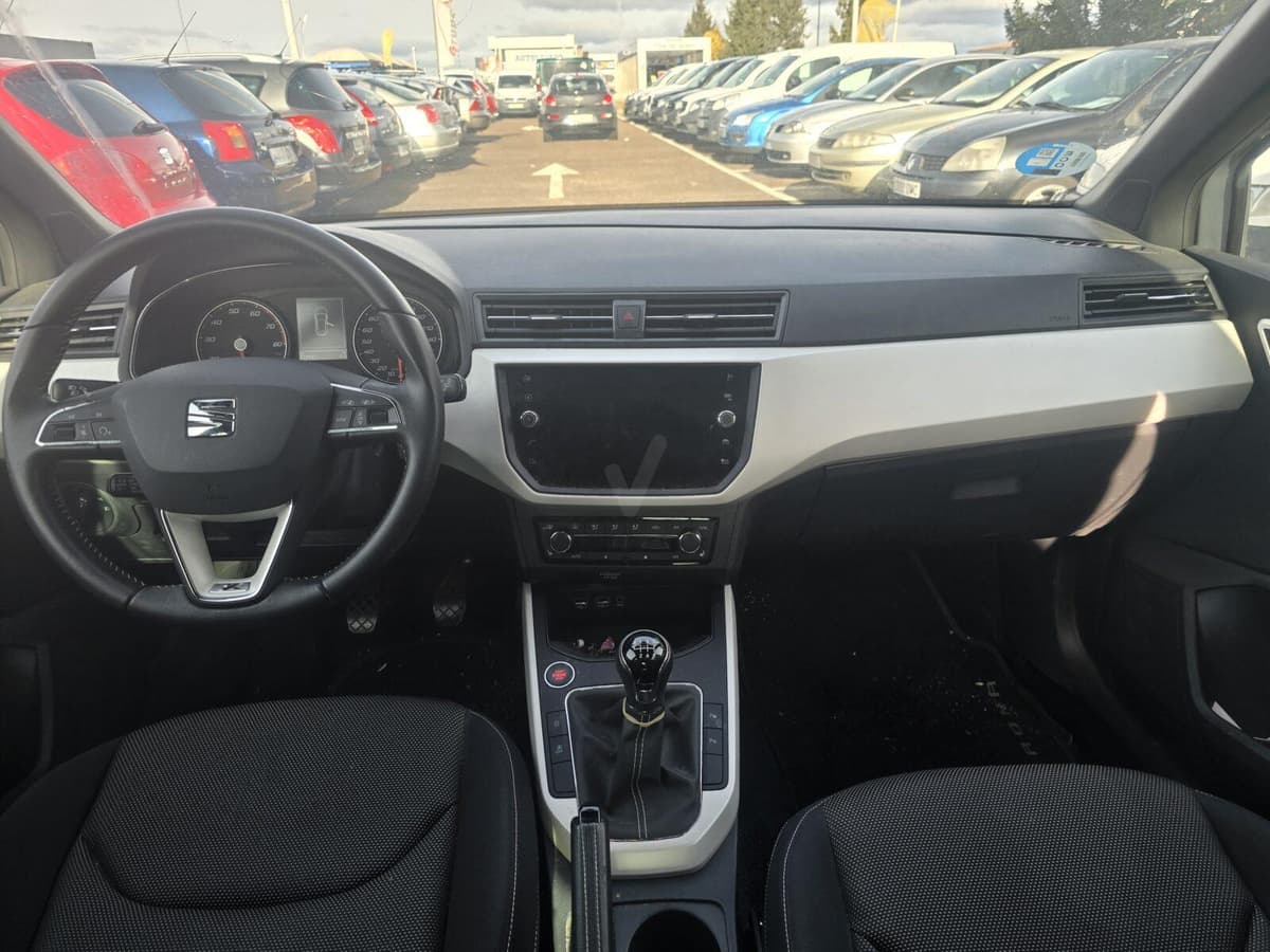 SEAT ARONA — foto 2