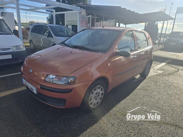 Miniatura 2 de 5 del coche: FIAT PUNTO