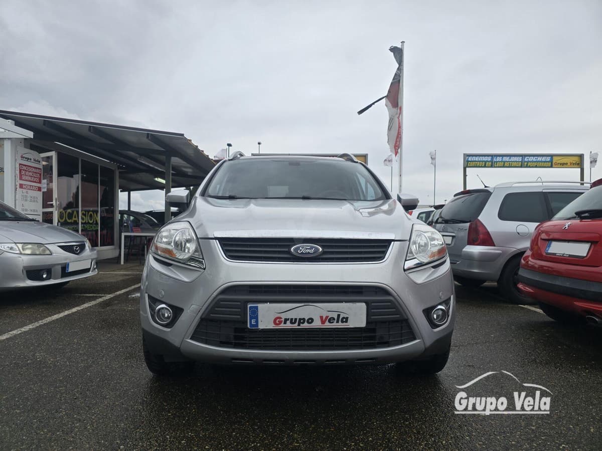 FORD KUGA — foto 2