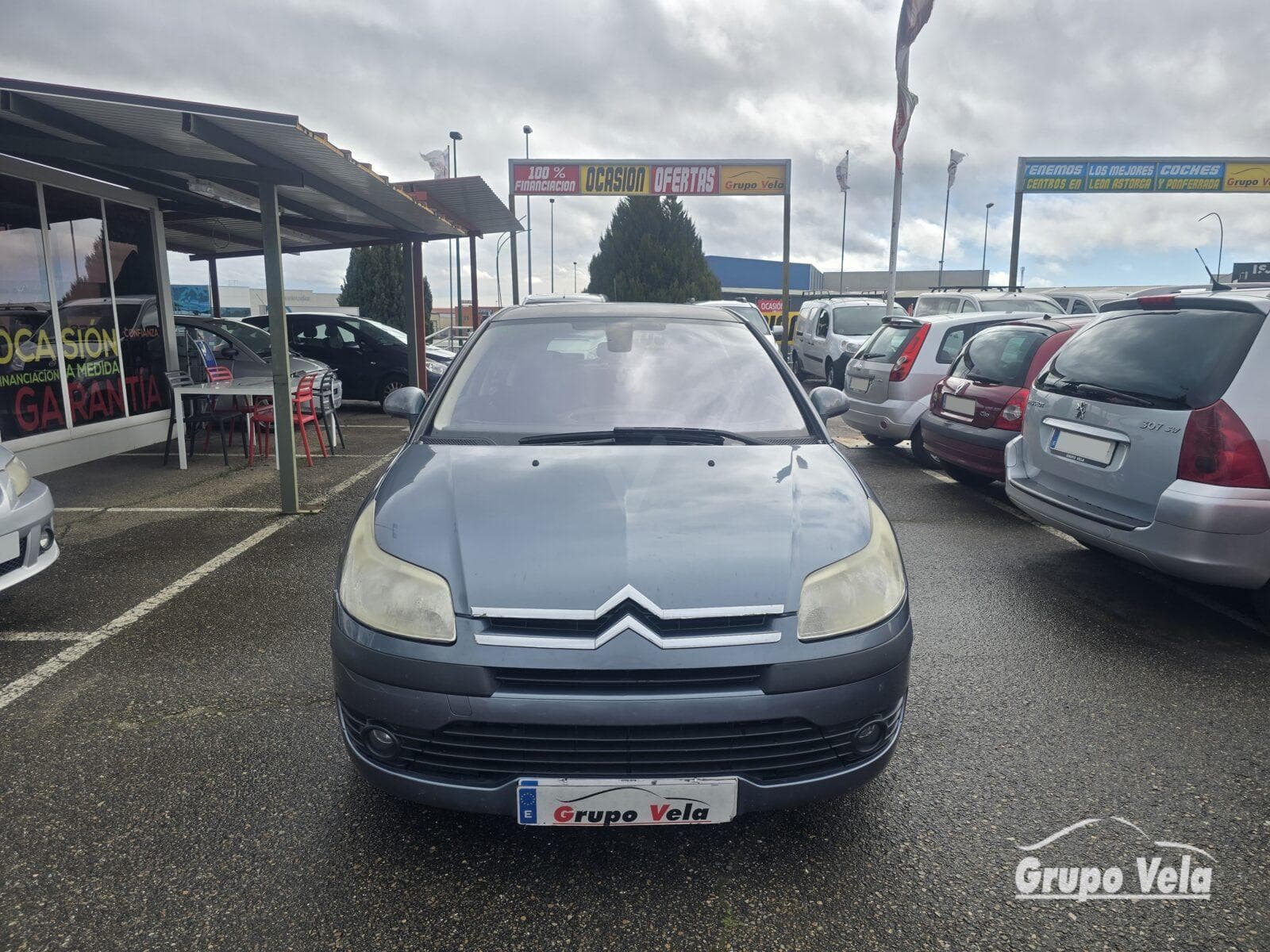 CITROEN C4 — foto principal