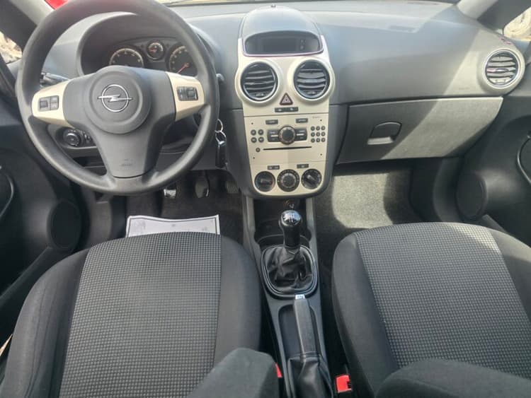 Miniatura 1 de 5 del coche: OPEL CORSA
