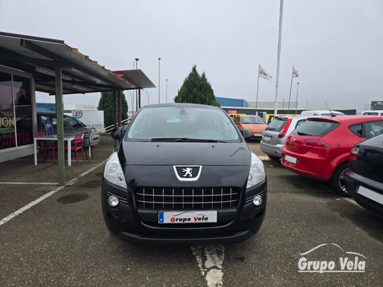 Miniatura 2 de 5 del coche: PEUGEOT 3008 automatico