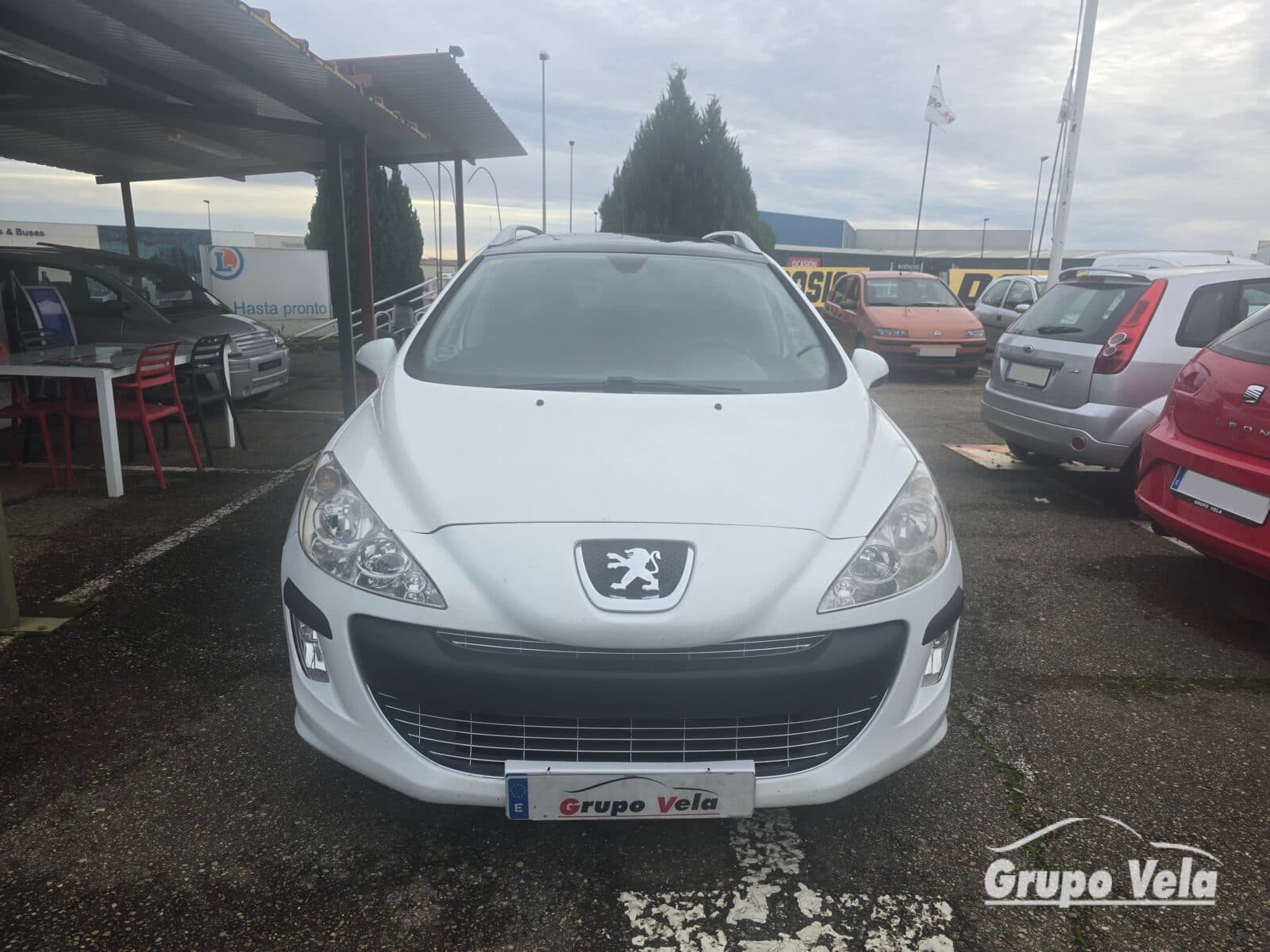PEUGEOT 308 SW — foto principal