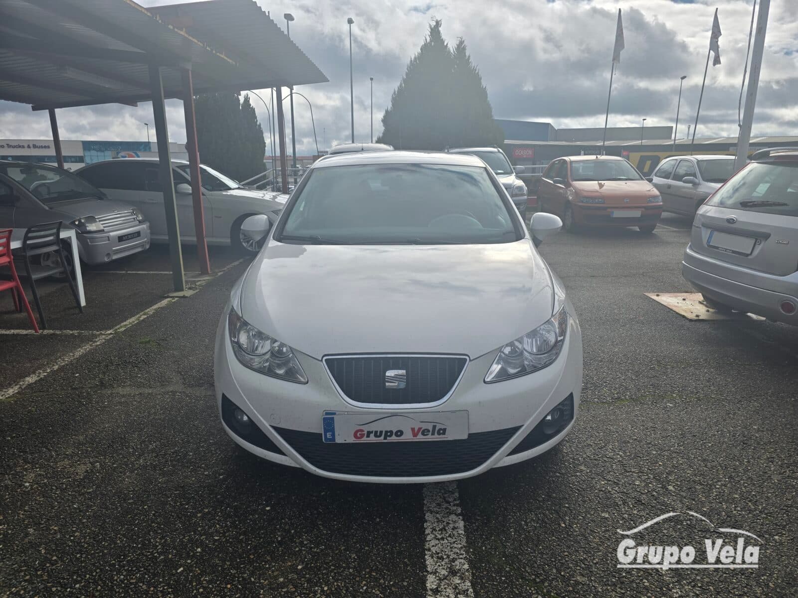 SEAT IBIZA TDI — foto principal
